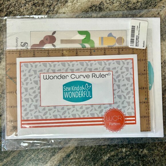NEW Sew Kind of Wonderful Wonder Curve Ruler 6x10 piecing ruler with Bonus Book - Picture 1 of 7